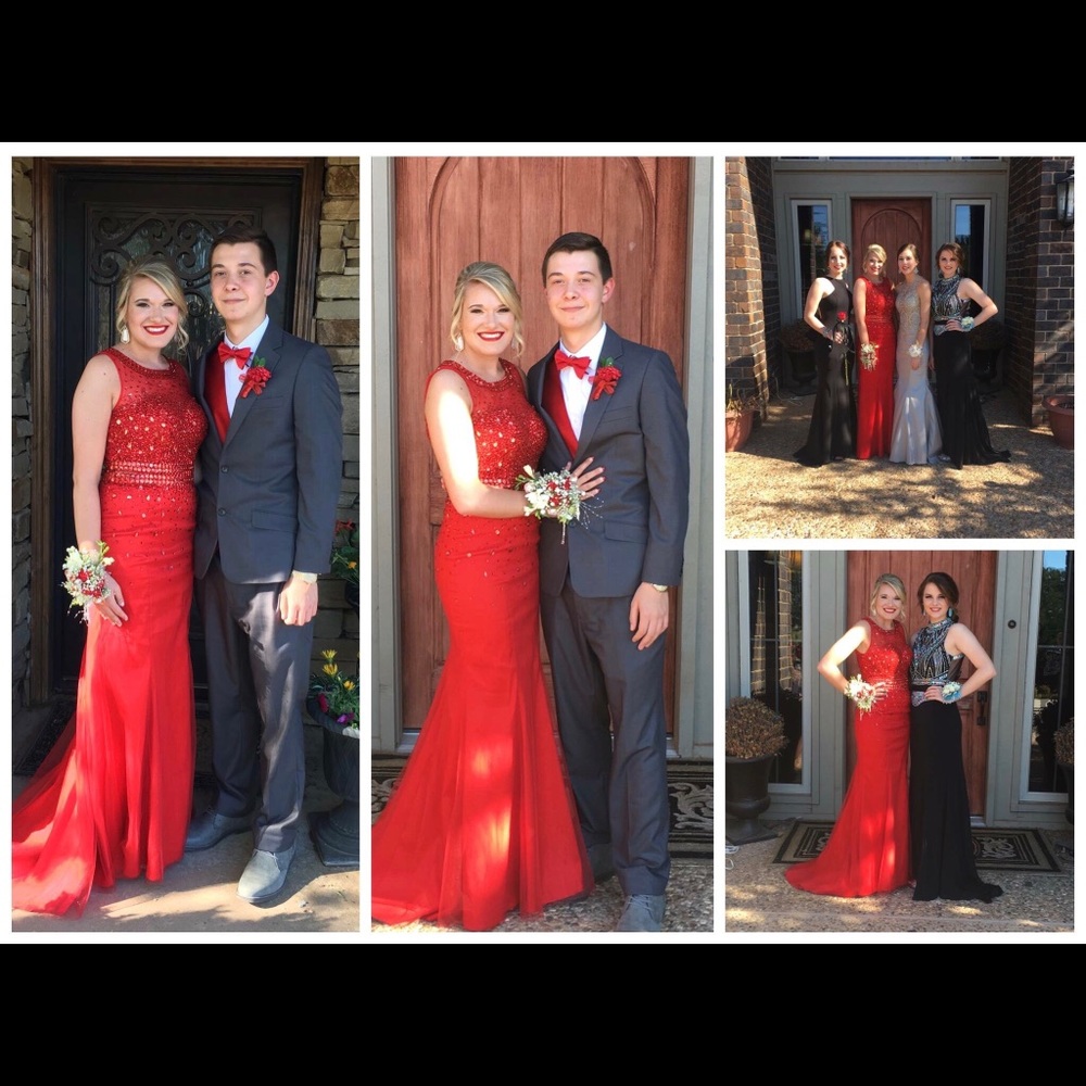 Red Prom Dress💫